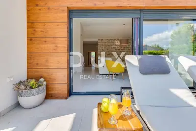 House for sale in Pridraga, 172 m² - 13