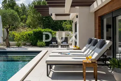 House for sale in Pridraga, 172 m² - 2
