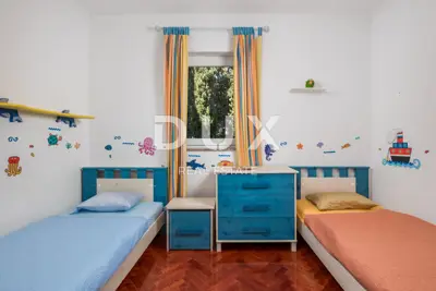 CRIKVENICA, DRAMALJ - rustikale Villa mit römischem Garten nur 250 Meter vom Strand - 9