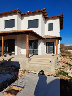 Haus zum Kauf in Murvica, 241 m² - 6