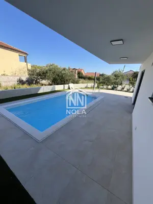 Stan 114 m², Tribunj - prizemlje, bazen i terasa - 2