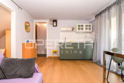Stan 30 m², Trešnjevka sjever - novouređen i terasa - 5