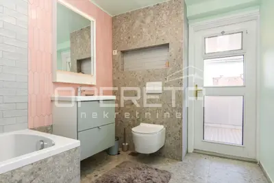 Stan 30 m², Trešnjevka sjever - novouređen i terasa - 12