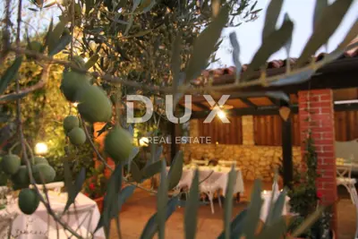 ISTRA, NOVIGRAD - Attractive restaurant and guesthouse with established business - 4