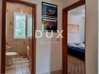Haus 220 m², Labin - ruhige Straße und zwei Wohneinheiten - 12