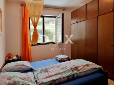 Haus 220 m², Labin - ruhige Straße und zwei Wohneinheiten - 14