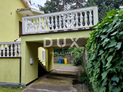 Haus 220 m², Labin - ruhige Straße und zwei Wohneinheiten - 5