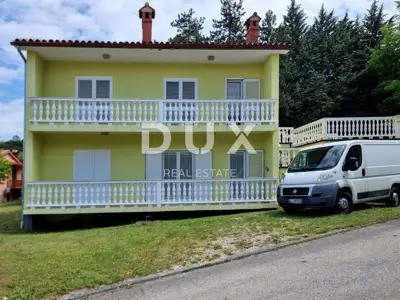 Haus 220 m², Labin - ruhige Straße und zwei Wohneinheiten - 4