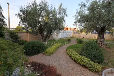 Steinvilla in Poreč, Meerblick und Pool - 18