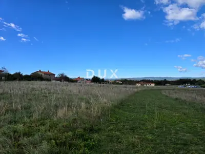 Građevinsko zemljište, Labin - ravno i pravokutno