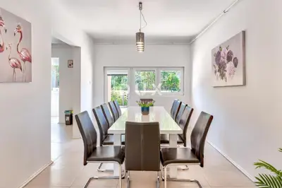 House for sale in Ližnjan, 260 m² - 12