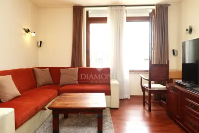 Stan 76,51 m², Poreč Stari grad - 2 spavaće sobe
