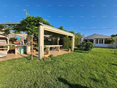 Blizina Ližnjana u malom istarskom mjestu, samostojeća kuća površine 103 m² - 3