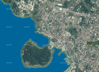 Baugrundstück, Medulin, 50 m vom Meer und Meerblick