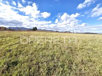 Landwirtschaftsfläche 25.000 m², Gospić - an der Hauptstraße - 5