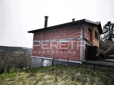 House 100 m², Donji Trpuci - peaceful location surrounded by greenery - 4