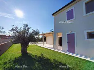 Kuća 169 m², Marčana - samostojeća s bazenom - 2