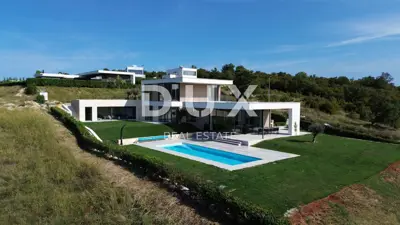 Villa 258 m², Novigrad - panoramic sea view - 21
