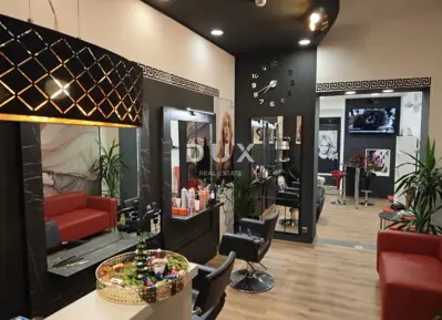 Commercial property for rent in Centar, 55 m² - 2