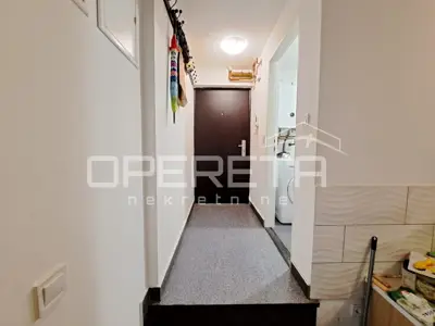 Gewerbeimmobilie zum Kauf in Centar, 201 m² - 10