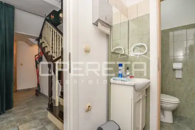 Gewerberaum 44 m², Špansko, frequentierte Lage - 6