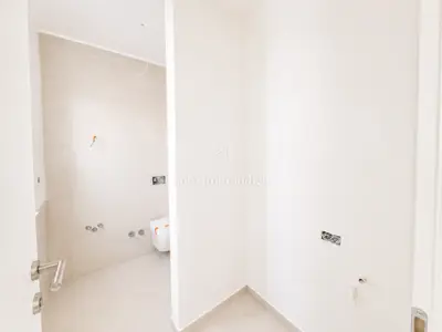 Kuća u Malinskoj, vrt 110 m² i djelomičan pogled na more - 10