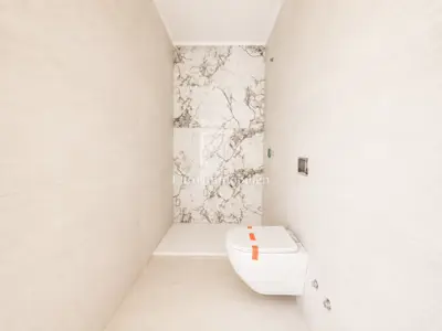 Kuća u Malinskoj, vrt 110 m² i djelomičan pogled na more - 7