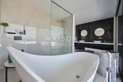 Villa 370 m², Trogir - luxuriöse Lage und Blick auf die Adria - 16