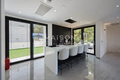 Villa 370 m², Trogir - luxuriöse Lage und Blick auf die Adria - 5