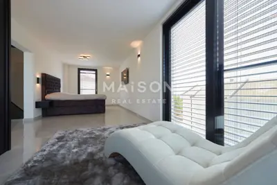 Villa 370 m², Trogir - luxuriöse Lage und Blick auf die Adria - 14