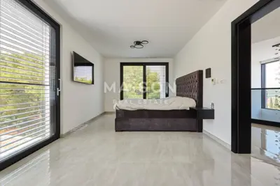 Villa 370 m², Trogir - luxuriöse Lage und Blick auf die Adria - 19