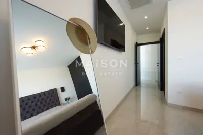 Villa 370 m², Trogir - luxuriöse Lage und Blick auf die Adria - 12