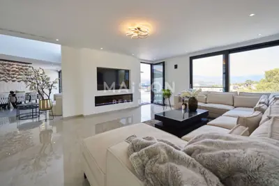 Villa 370 m², Trogir - luxuriöse Lage und Blick auf die Adria - 8