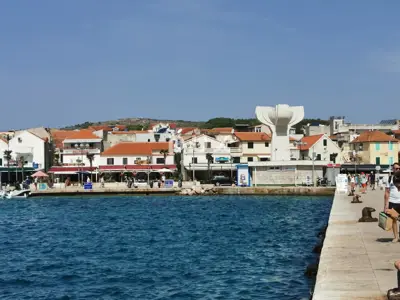 DALMACIJA, VODICE - Exclusive property on the waterfront, house with restaurant - 2