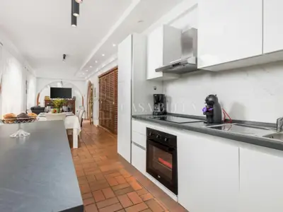 Kuća 250 m², Kornić na otoku Krku, bazen i okućnica - 11
