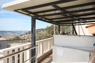 Kuća 520 m², Klis - panoramski pogled na more - 7