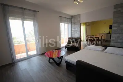 Kuća 520 m², Klis - panoramski pogled na more - 10
