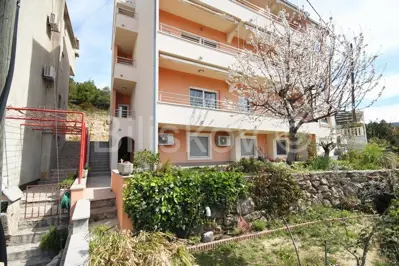 Kuća 520 m², Klis - panoramski pogled na more - 2