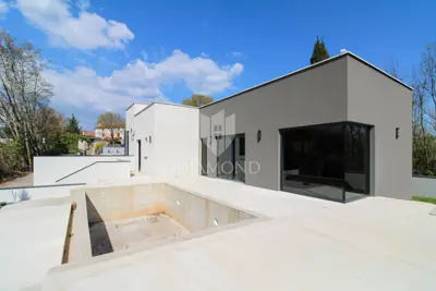 Barban, modernes Doppelhaus mit Pool - 4