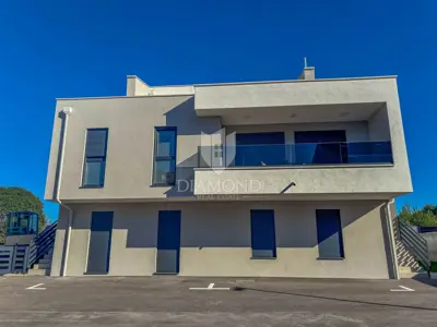 Apartment 66 m², Umag - 300 m from the beach and balcony - 15