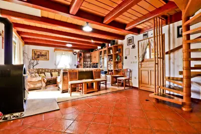 Gornja Voća, samostojeća kuća, bazen, vrt - 13