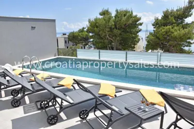 Makarska, dvojni objekt 157 m², pogled na more i bazen - 6