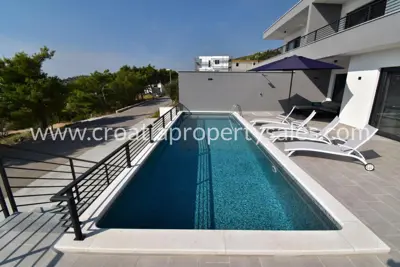 Makarska, dvojni objekt 157 m², pogled na more i bazen - 2