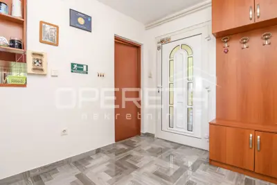 Haus 103 m², Pustodol Začretski - ruhige Lage und Blick auf die Hügel - 13