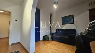 House 350 m², Lašćina - 4 floors, investment potential - 17