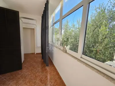 House 582 m², Poreč - 4 apartments and sea view - 13