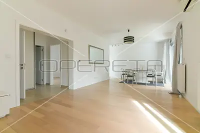 Haus zur Miete in Srebrnjak, 200 m² - 3