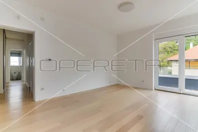 Haus zur Miete in Srebrnjak, 200 m² - 13