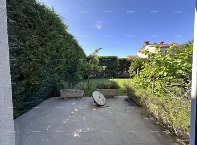 Kuća, Pula Centar, mirna lokacija i uređena okućnica - 11