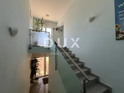 Mixed-use residential and commercial building 350 m², Matulji - excellent location - 8